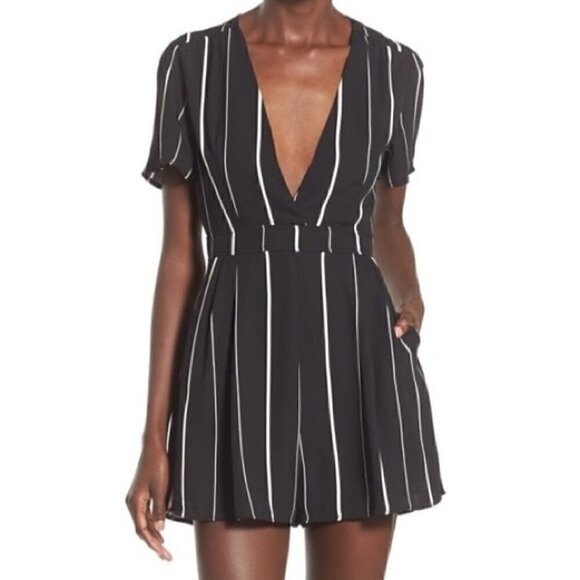 ASTR Black and White Stripe Deep V-Neck Romper - Picture 1 of 3